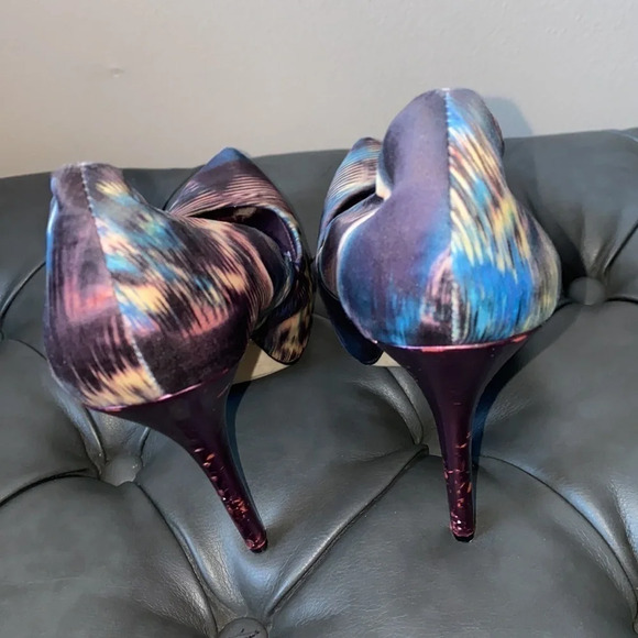 Aldo Satin patterned heels pumps  Sz 39 - Picture 6 of 15